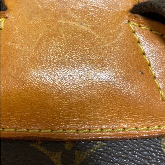 Authentic Vintage LOUIS VUITTON MONOGRAM BACKPACK - Picture 12 of 12